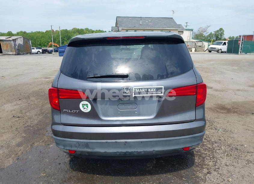 Photo 16 of 2016 Honda Pilot LX (VIN 5FNYF5H12GB002789)