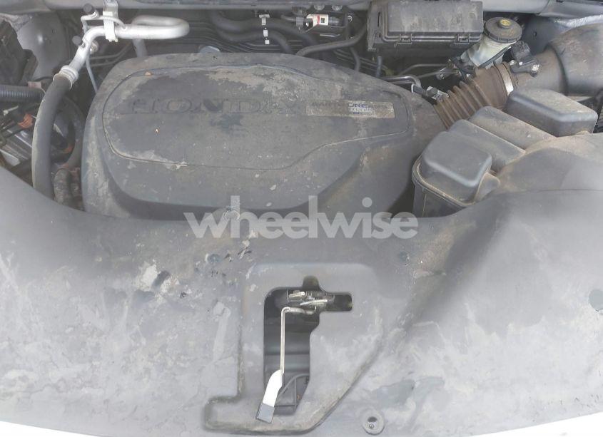 Photo 10 of 2017 Honda Pilot LX (VIN 5FNYF5H13HB011812)