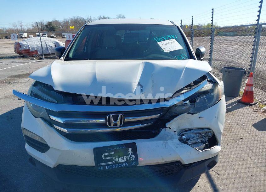 Photo 12 of 2017 Honda Pilot LX (VIN 5FNYF5H17HB044487)