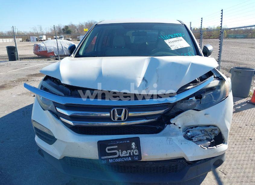 Photo 6 of 2017 Honda Pilot LX (VIN 5FNYF5H17HB044487)