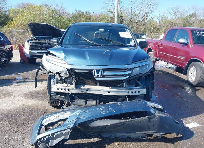 Photo 6 of 2016 Honda Pilot LX (VIN 5FNYF5H1XGB028654)