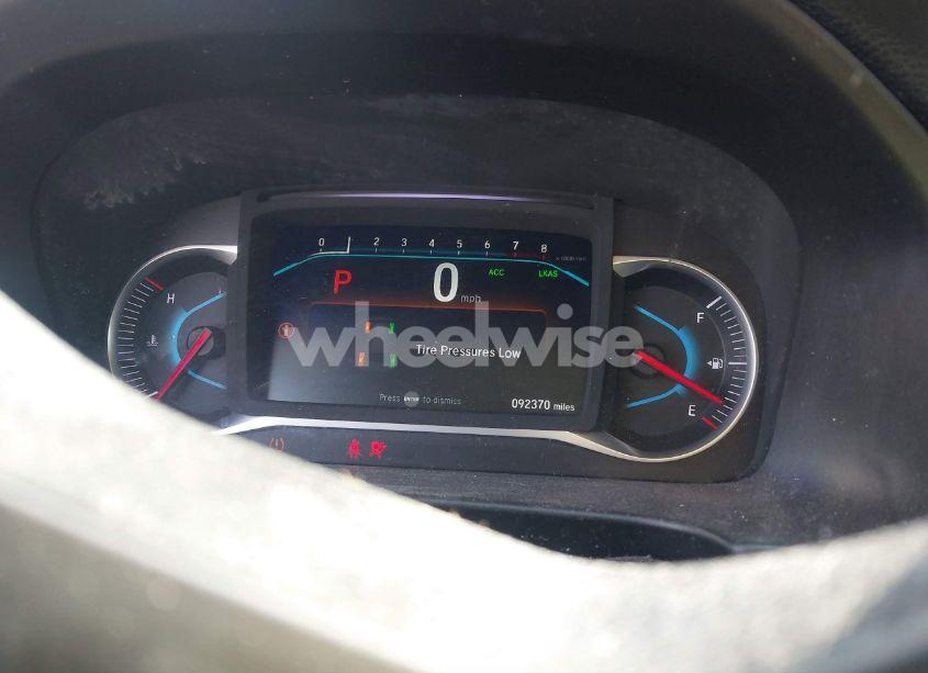 Photo 15 of 2019 Honda Pilot LX (VIN 5FNYF5H1XKB026833)