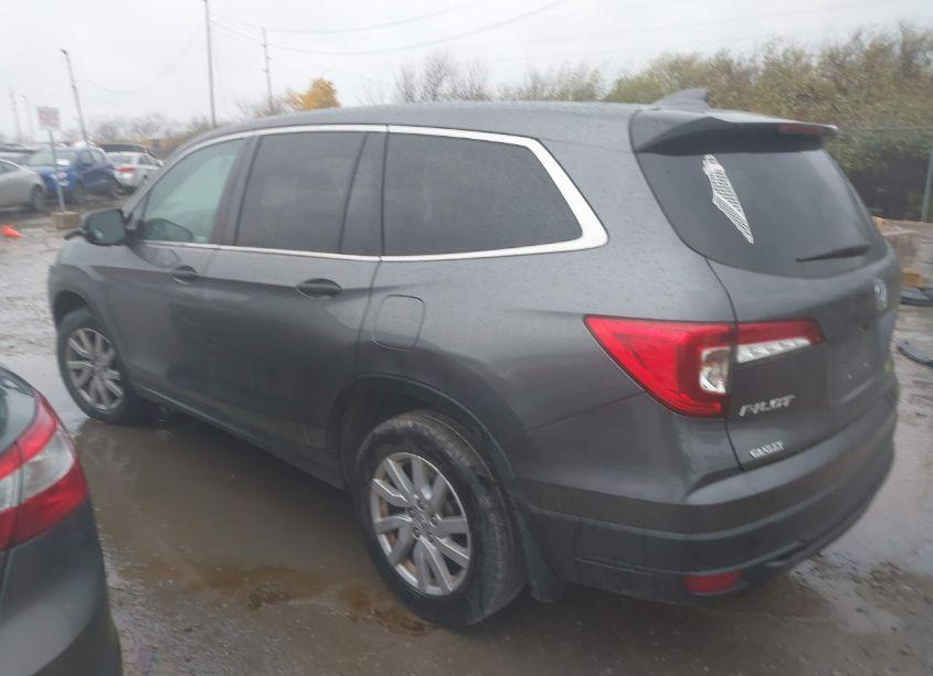 Photo 14 of 2019 Honda Pilot LX (VIN 5FNYF5H1XKB031739)