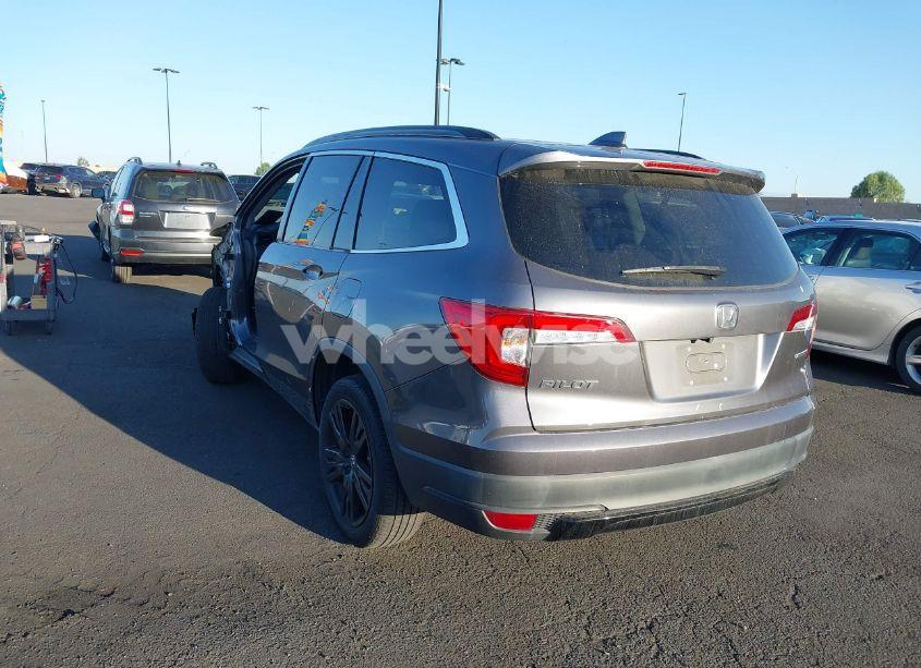 Photo 3 of 2021 Honda Pilot 2WD SPECIAL EDITION (VIN 5FNYF5H20MB017389)