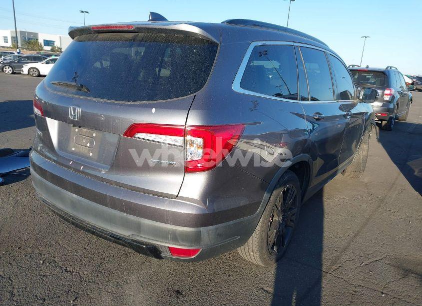 Photo 4 of 2021 Honda Pilot 2WD SPECIAL EDITION (VIN 5FNYF5H20MB017389)