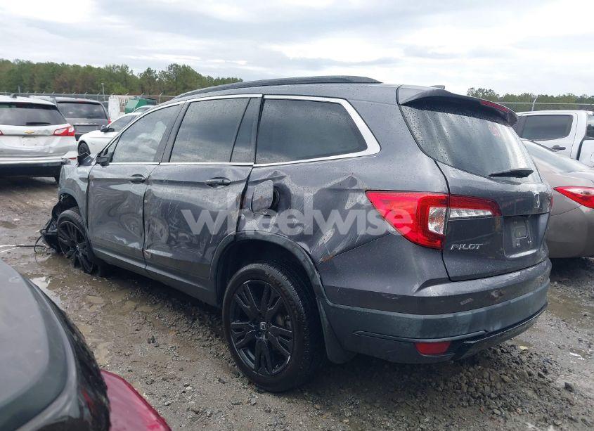 Photo 13 of 2021 Honda Pilot 2WD SPECIAL EDITION (VIN 5FNYF5H20MB032197)