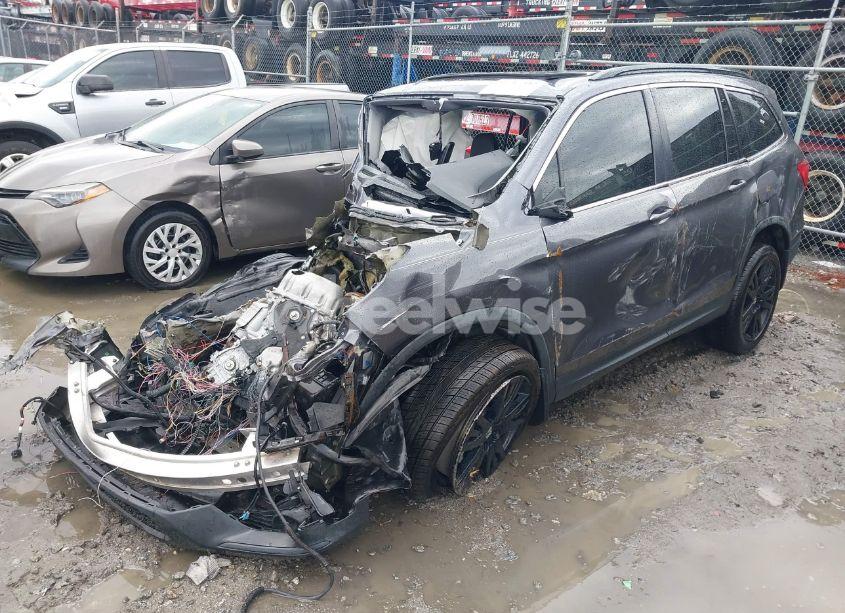 Photo 2 of 2021 Honda Pilot 2WD SPECIAL EDITION (VIN 5FNYF5H20MB032197)