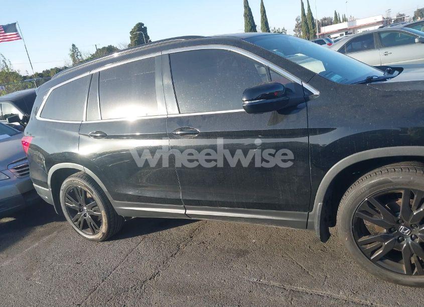 Photo 13 of 2021 Honda Pilot 2WD SPECIAL EDITION (VIN 5FNYF5H20MB043720)