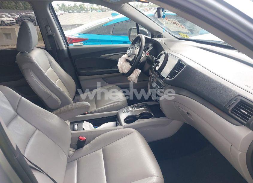 Photo 5 of 2022 Honda Pilot 2WD SPECIAL EDITION (VIN 5FNYF5H21NB012512)