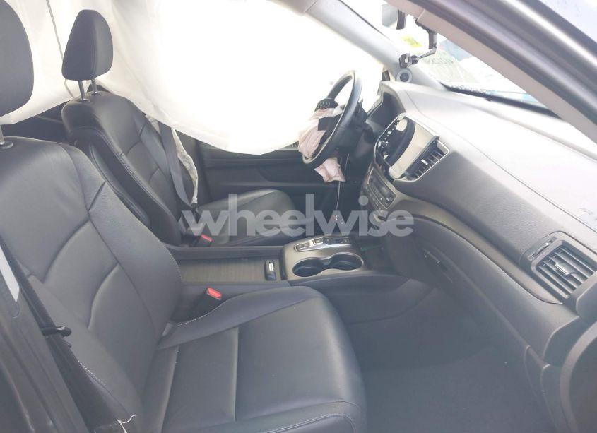 Photo 5 of 2022 Honda Pilot 2WD SPECIAL EDITION (VIN 5FNYF5H21NB024305)