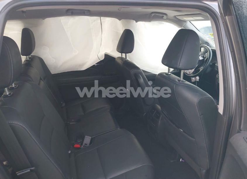 Photo 8 of 2022 Honda Pilot 2WD SPECIAL EDITION (VIN 5FNYF5H21NB024305)