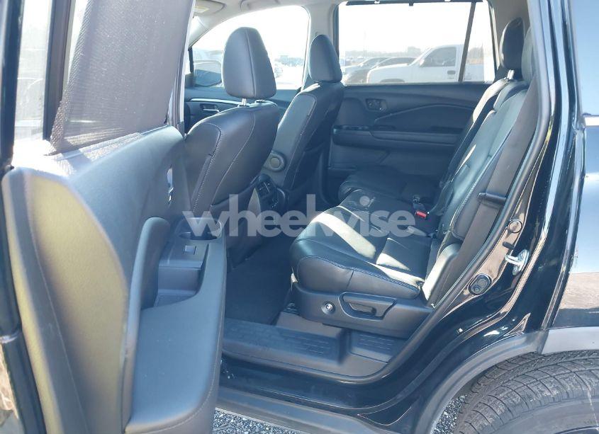 Photo 8 of 2021 Honda Pilot 2WD SPECIAL EDITION (VIN 5FNYF5H22MB007883)