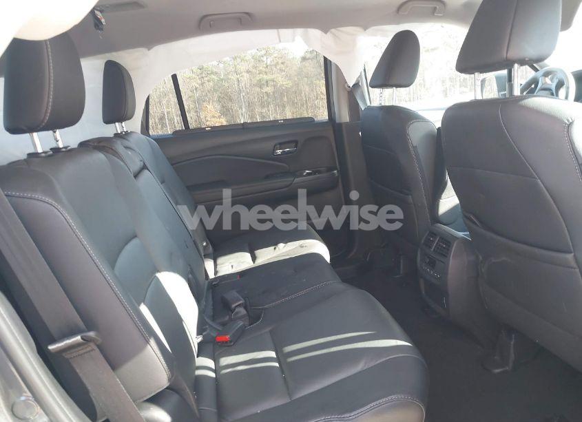 Photo 8 of 2022 Honda Pilot 2WD SPECIAL EDITION (VIN 5FNYF5H22NB001986)