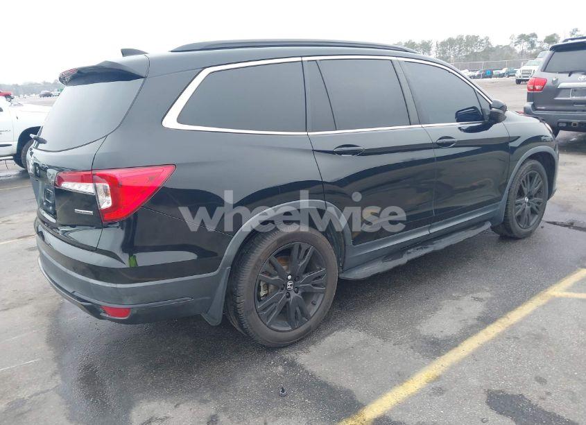 Photo 4 of 2021 Honda Pilot 2WD SPECIAL EDITION (VIN 5FNYF5H24MB032073)