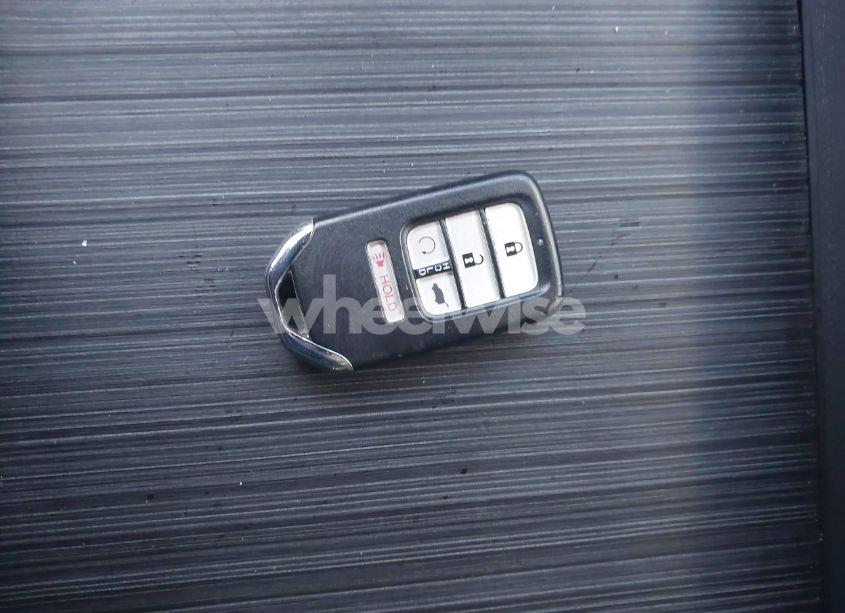 Photo 11 of 2021 Honda Pilot 2WD SPECIAL EDITION (VIN 5FNYF5H24MB037208)