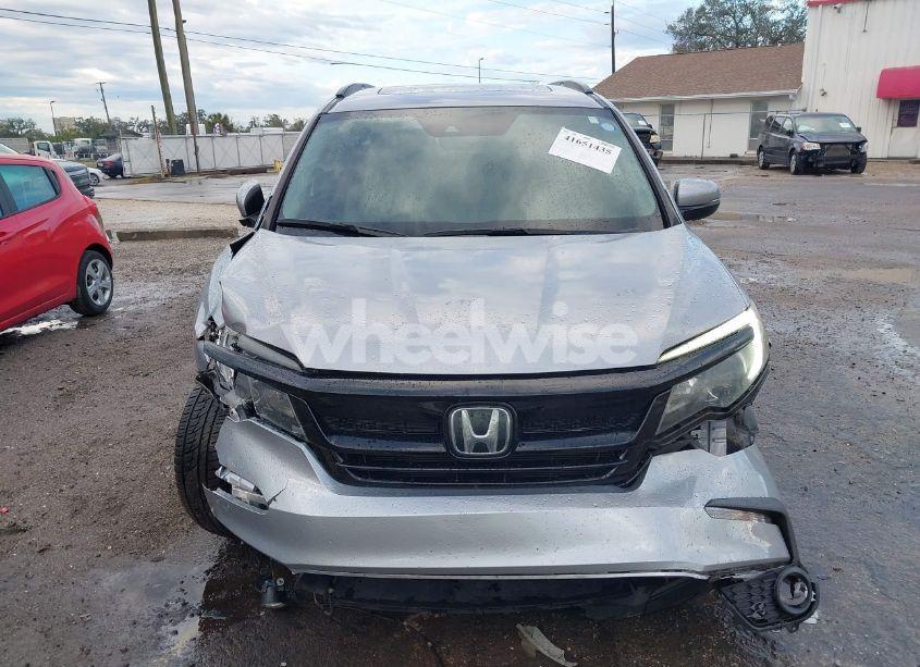 Photo 12 of 2021 Honda Pilot 2WD SPECIAL EDITION (VIN 5FNYF5H25MB004329)