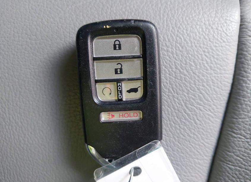 Photo 11 of 2021 Honda Pilot 2WD SPECIAL EDITION (VIN 5FNYF5H25MB010860)