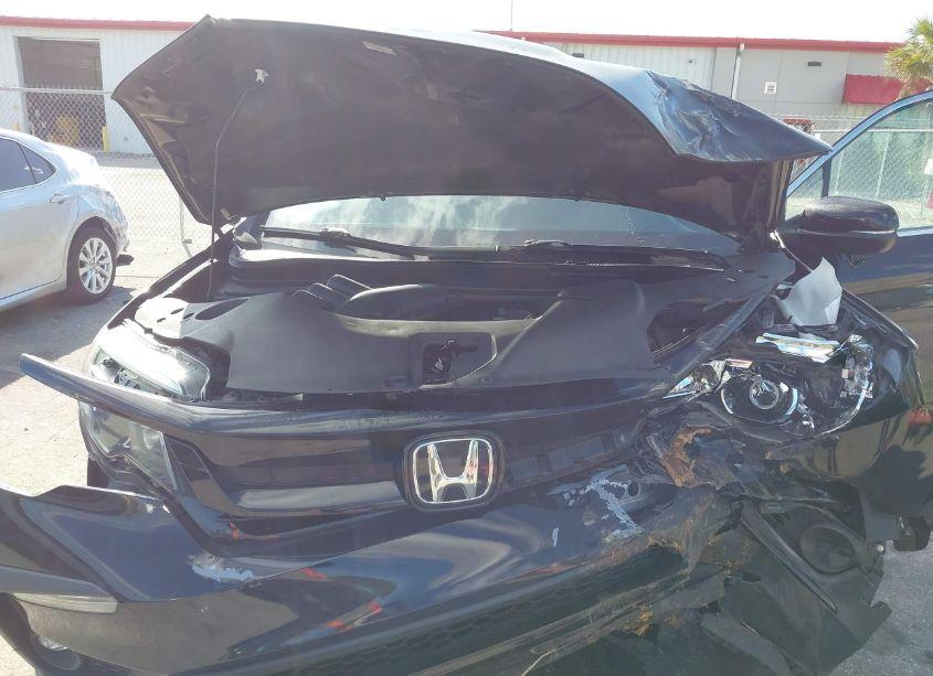 Photo 10 of 2021 Honda Pilot 2WD SPECIAL EDITION (VIN 5FNYF5H25MB026900)