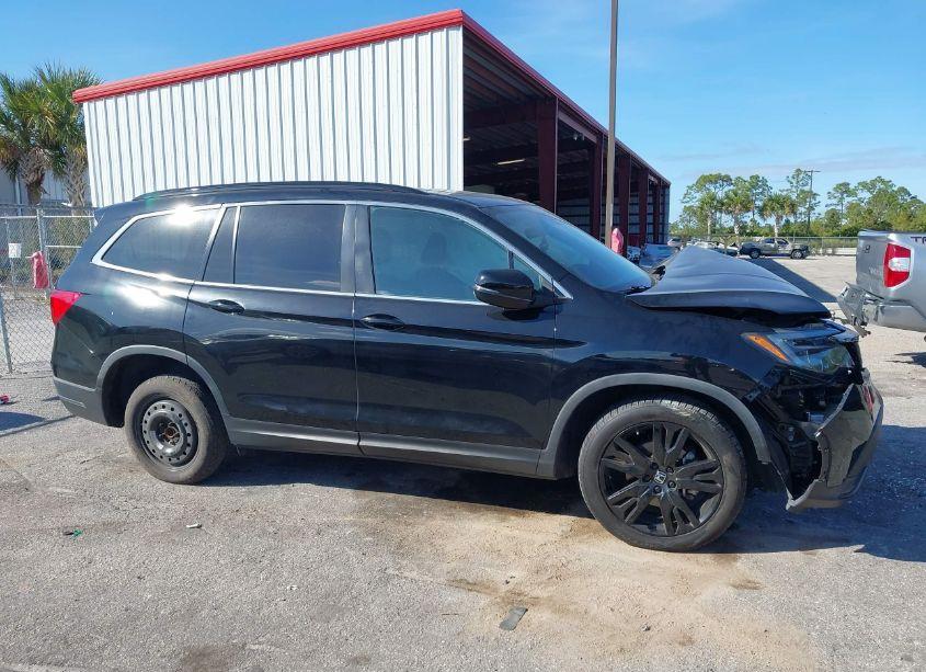 Photo 13 of 2021 Honda Pilot 2WD SPECIAL EDITION (VIN 5FNYF5H25MB026900)