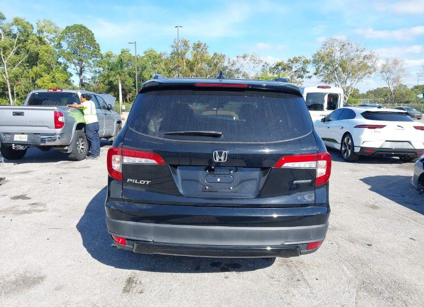 Photo 16 of 2021 Honda Pilot 2WD SPECIAL EDITION (VIN 5FNYF5H25MB026900)
