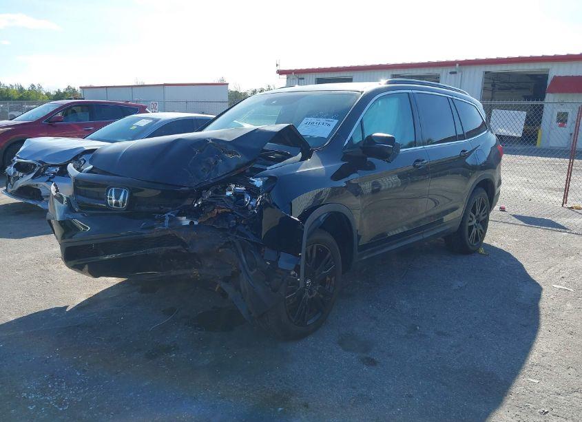 Photo 2 of 2021 Honda Pilot 2WD SPECIAL EDITION (VIN 5FNYF5H25MB026900)