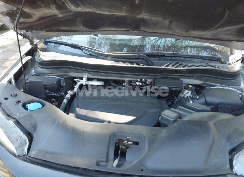 Photo 10 of 2021 Honda Pilot 2WD SPECIAL EDITION (VIN 5FNYF5H25MB028677)