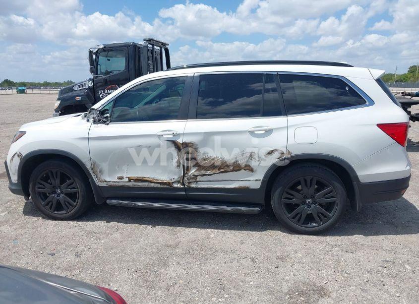 Photo 14 of 2022 Honda Pilot 2WD SPECIAL EDITION (VIN 5FNYF5H25NB003201)