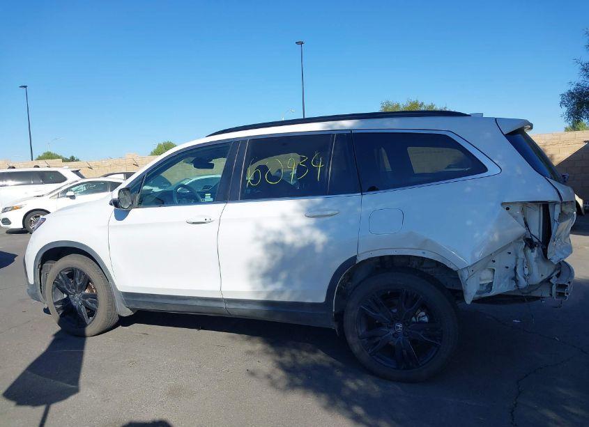 Photo 15 of 2022 Honda Pilot 2WD SPECIAL EDITION (VIN 5FNYF5H25NB025389)