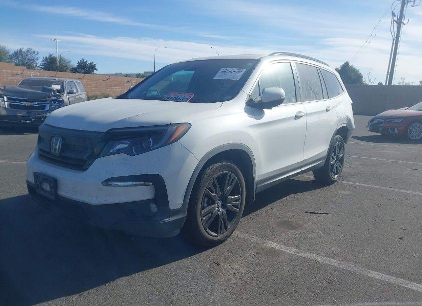 Photo 2 of 2022 Honda Pilot 2WD SPECIAL EDITION (VIN 5FNYF5H25NB025389)