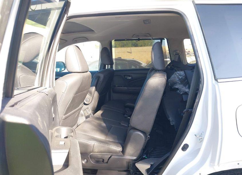 Photo 8 of 2022 Honda Pilot 2WD SPECIAL EDITION (VIN 5FNYF5H25NB025389)