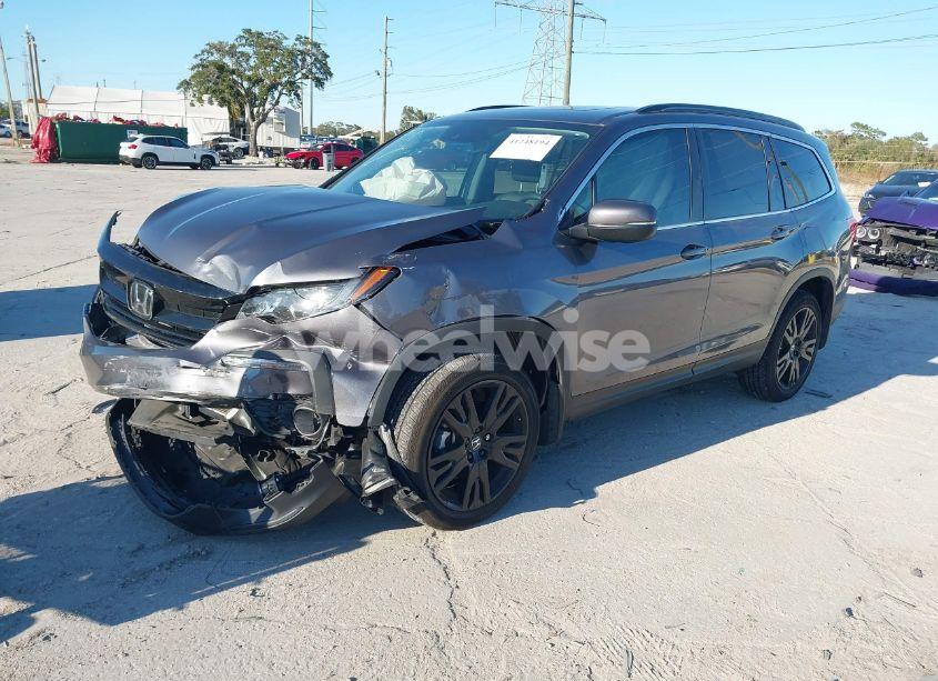 Photo 2 of 2022 Honda Pilot 2WD SPECIAL EDITION (VIN 5FNYF5H25NB035016)