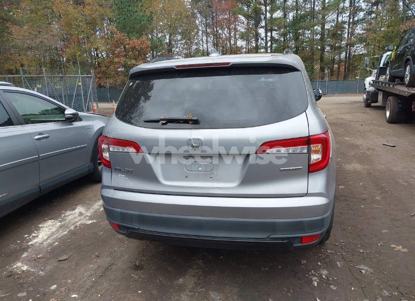 Photo 17 of 2021 Honda Pilot 2WD SPECIAL EDITION (VIN 5FNYF5H26MB032284)