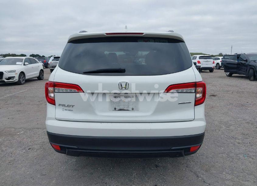 Photo 16 of 2021 Honda Pilot 2WD SPECIAL EDITION (VIN 5FNYF5H26MB037212)