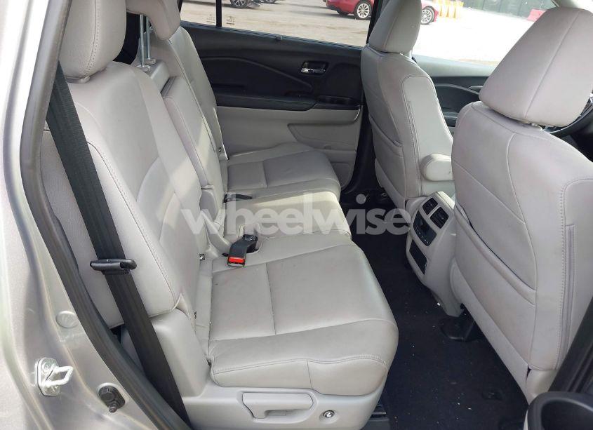 Photo 8 of 2021 Honda Pilot 2WD SPECIAL EDITION (VIN 5FNYF5H26MB045164)