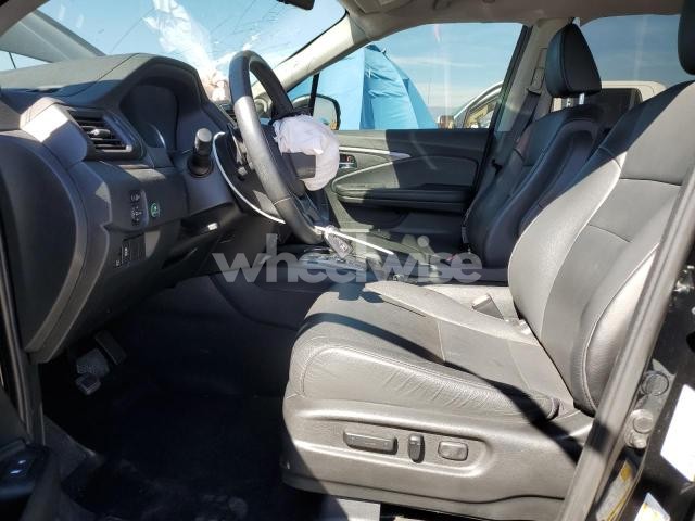 Photo 10 of 2022 HONDA PILOT SE (VIN 5FNYF5H26NB013266)