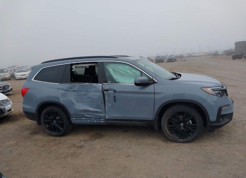 Photo 13 of 2022 Honda Pilot 2WD SPECIAL EDITION (VIN 5FNYF5H26NB027118)