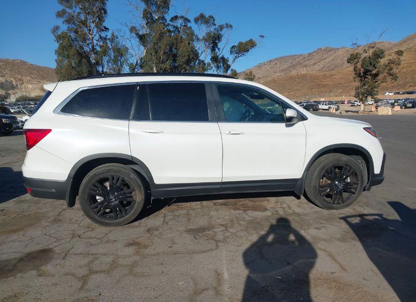 Photo 13 of 2022 Honda Pilot 2WD SPECIAL EDITION (VIN 5FNYF5H27NB020792)