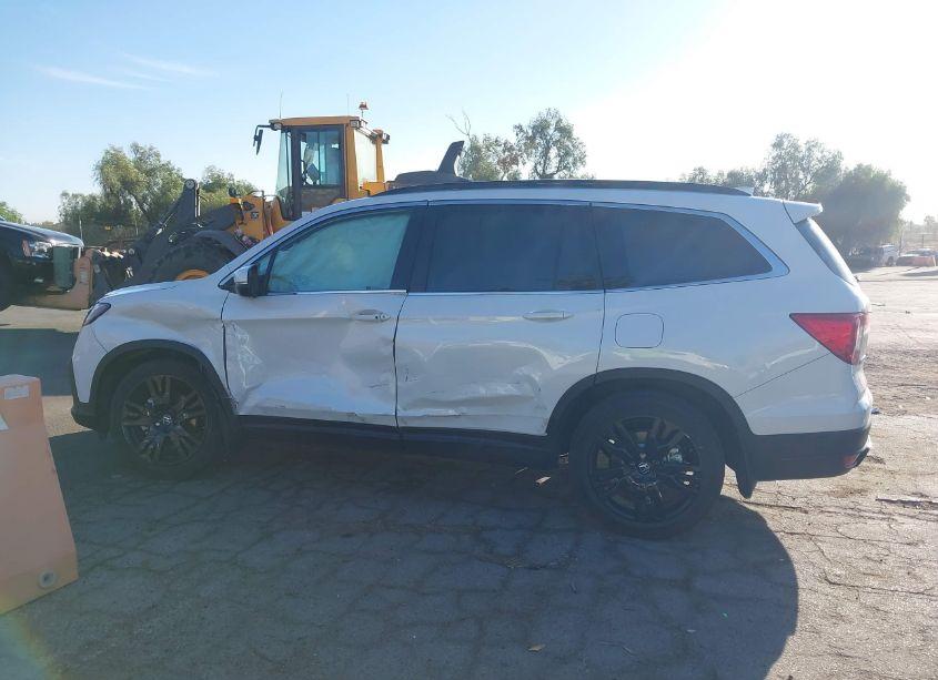 Photo 14 of 2022 Honda Pilot 2WD SPECIAL EDITION (VIN 5FNYF5H27NB020792)