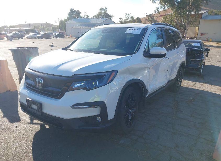 Photo 2 of 2022 Honda Pilot 2WD SPECIAL EDITION (VIN 5FNYF5H27NB020792)