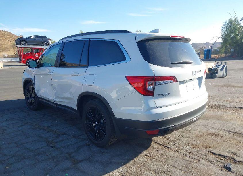 Photo 3 of 2022 Honda Pilot 2WD SPECIAL EDITION (VIN 5FNYF5H27NB020792)