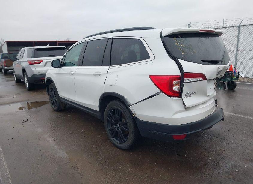 Photo 3 of 2021 Honda Pilot 2WD SPECIAL EDITION (VIN 5FNYF5H28MB009279)