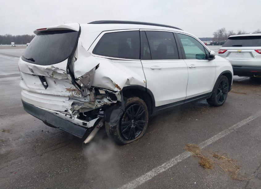 Photo 4 of 2021 Honda Pilot 2WD SPECIAL EDITION (VIN 5FNYF5H28MB009279)