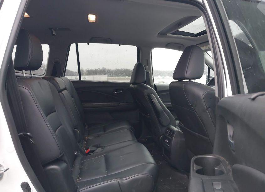 Photo 8 of 2021 Honda Pilot 2WD SPECIAL EDITION (VIN 5FNYF5H28MB009279)