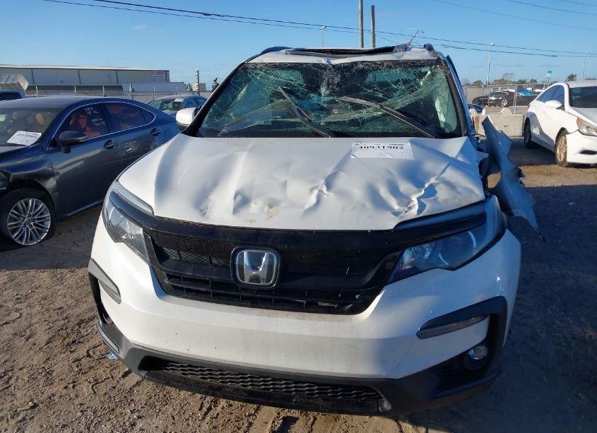 Photo 11 of 2022 Honda Pilot 2WD SPECIAL EDITION (VIN 5FNYF5H28NB015732)