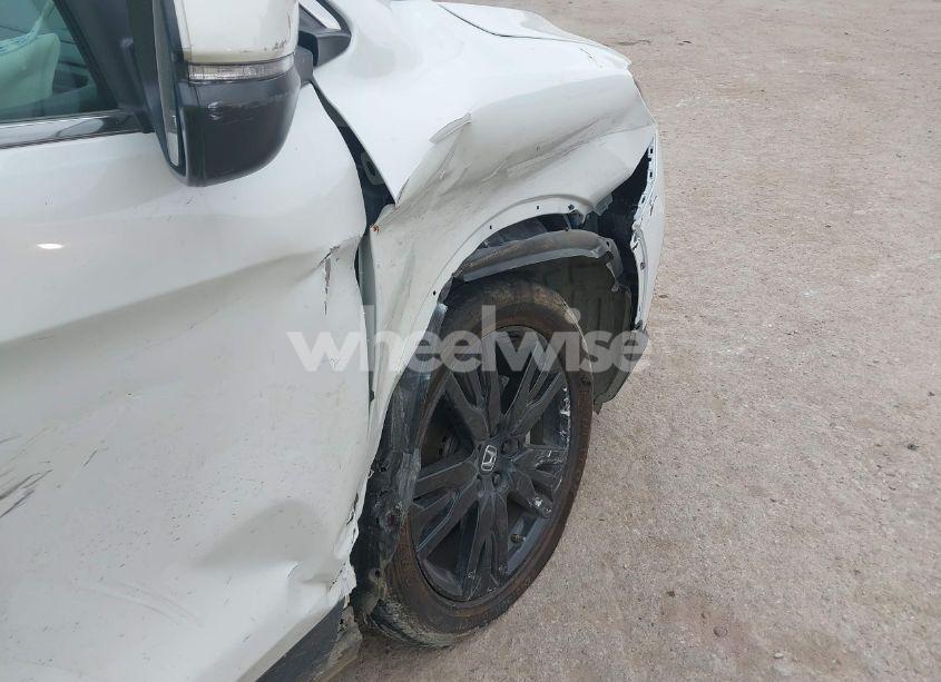 Photo 6 of 2022 Honda Pilot 2WD SPECIAL EDITION (VIN 5FNYF5H28NB018579)