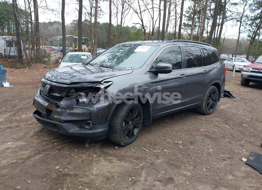 Photo 2 of 2022 Honda Pilot 2WD SPECIAL EDITION (VIN 5FNYF5H29NB005260)