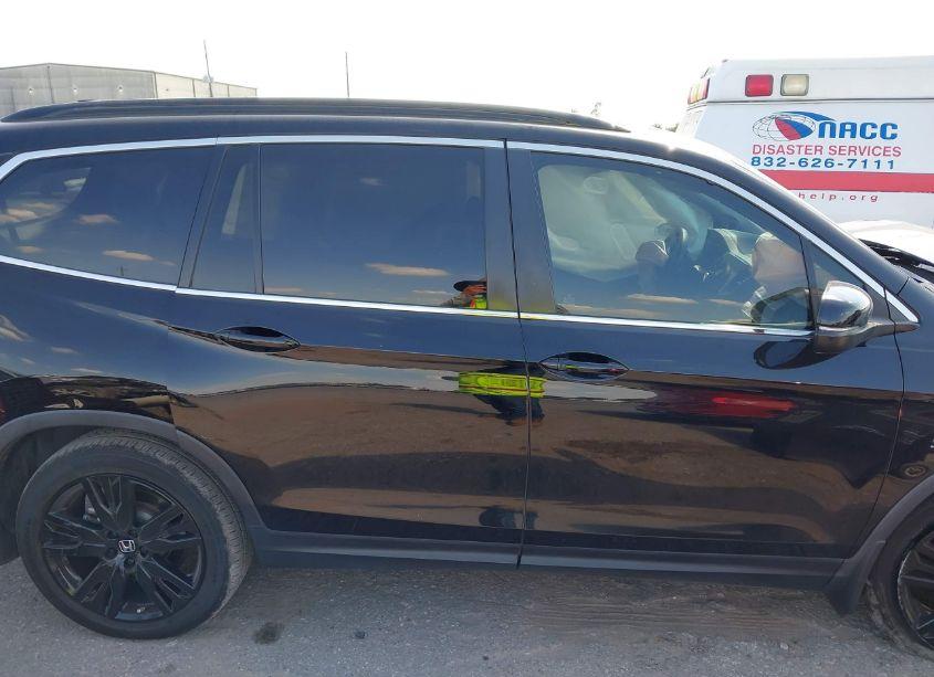 Photo 13 of 2022 Honda Pilot 2WD SPECIAL EDITION (VIN 5FNYF5H29NB021832)