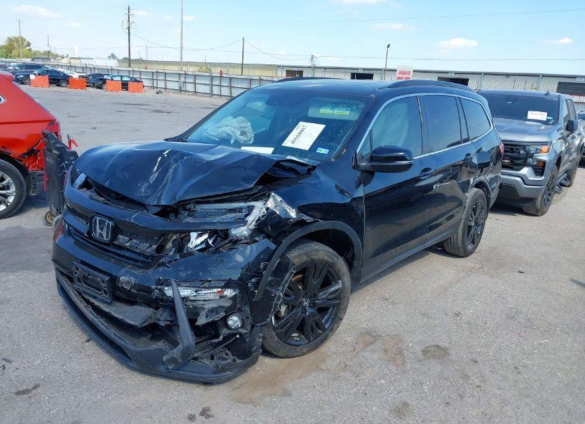 Photo 2 of 2022 Honda Pilot 2WD SPECIAL EDITION (VIN 5FNYF5H29NB021832)