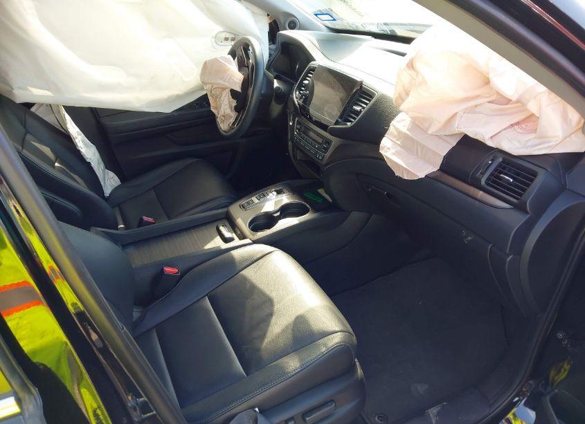 Photo 5 of 2022 Honda Pilot 2WD SPECIAL EDITION (VIN 5FNYF5H29NB021832)