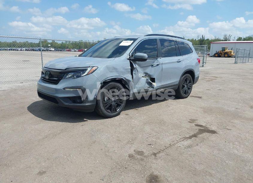 Photo 2 of 2022 Honda Pilot 2WD SPECIAL EDITION (VIN 5FNYF5H29NB034421)